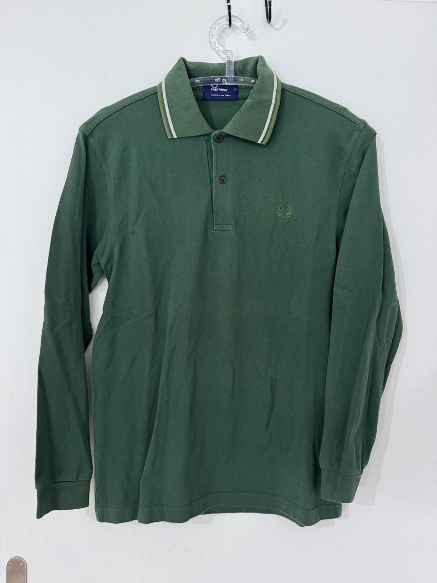 Fred Perry Polo-Shirts: Fred Perry Polo Langarm Grün Grosse S Oryginal – Gebraucht aus Wetzikon ZH von Jan_wojt