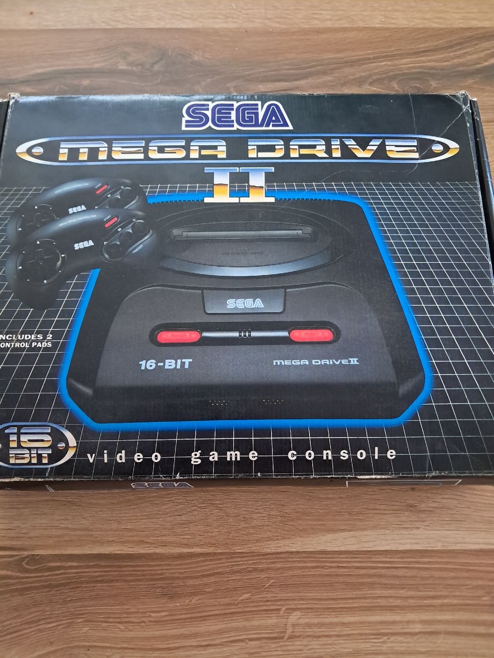 Sega Console: Sega Mega Drive 2 mit Game und Zubehör – Usato da Einsiedeln venduto da Biberchrouser76