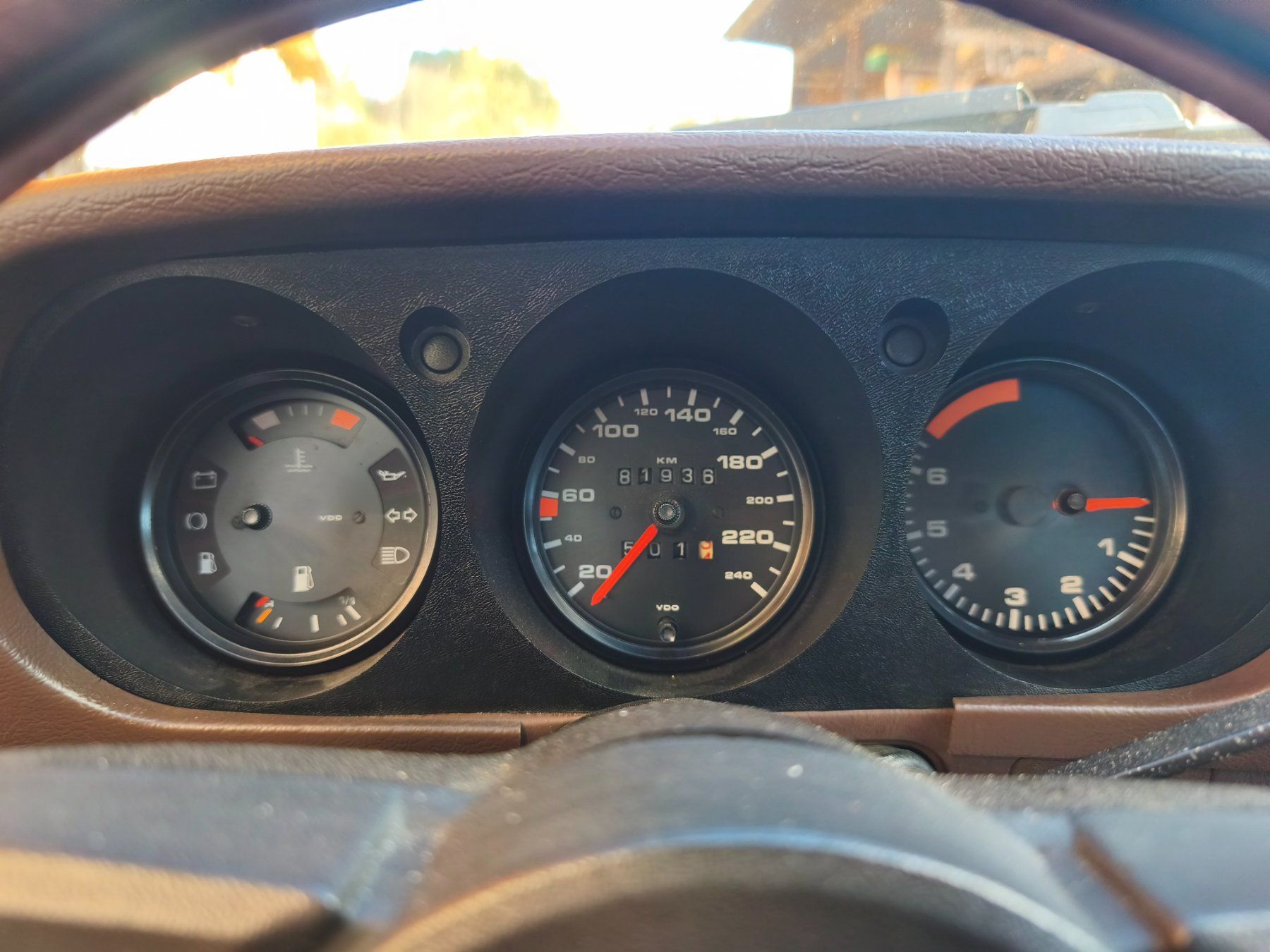 Porsche Automobili: Porsche 924 – Usato da Hittnau venduto da EliasMartens 6