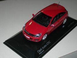 Opel Astra  GTC 2005 * Minichamps 1:43
