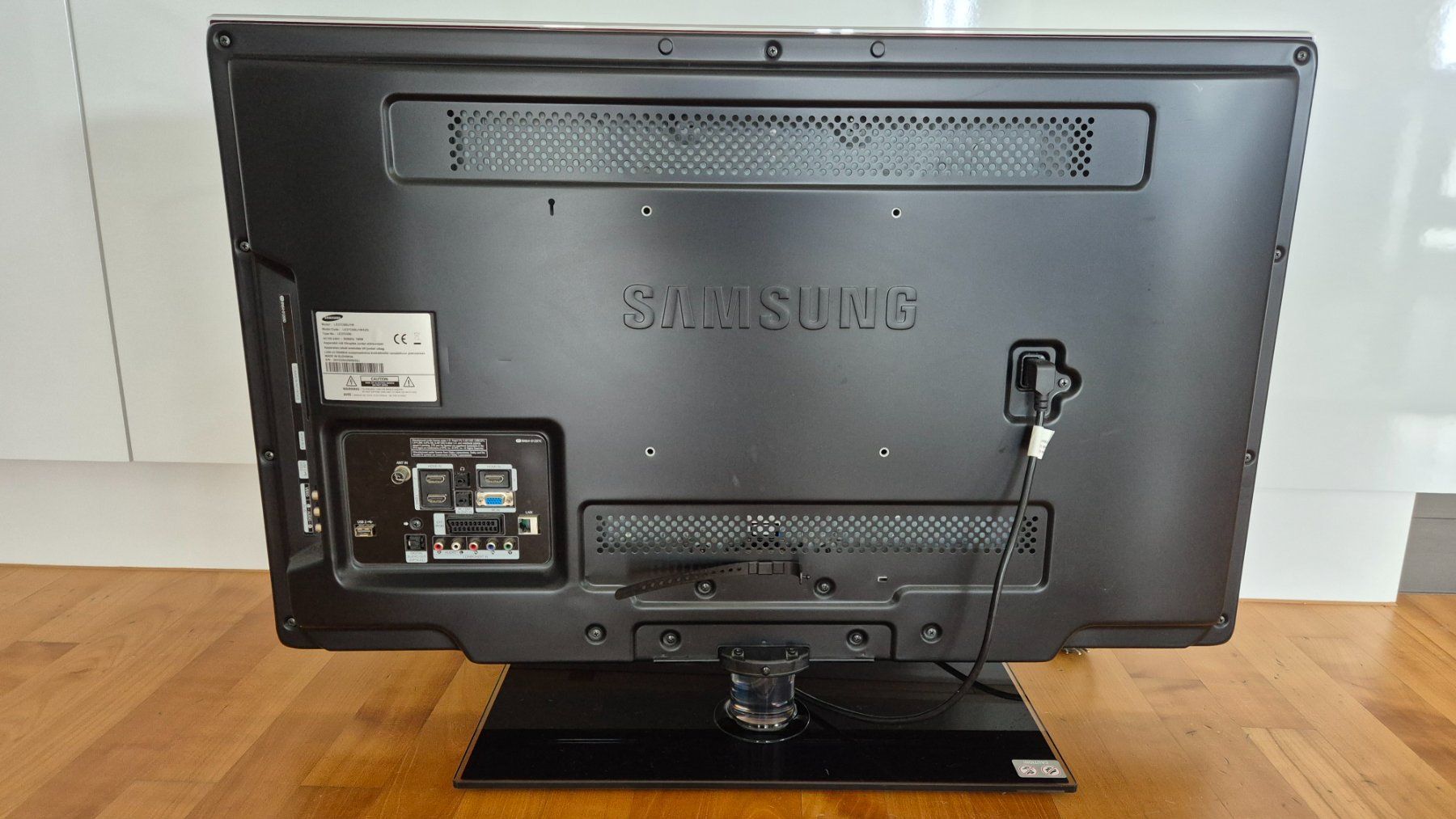 Appareils TV: Fernseher, Samsung, 37" – D'occasion à Wettingen par Arcantos 1