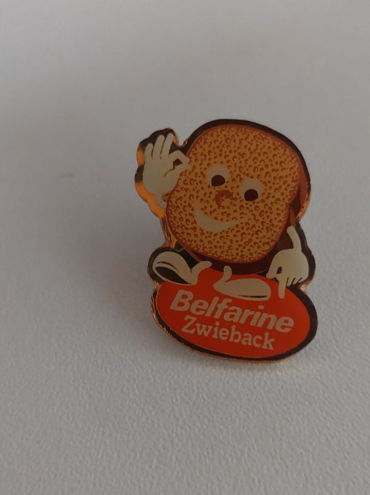 Placchette & Badge: Belfarine Zwieback Pin – Usato da Erlinsbach venduto da pfunky
