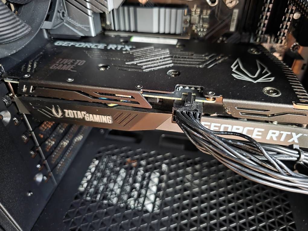 Zotac Schede grafiche: Zotac Gaming GeForce RTX 3060 Ti 8GB – Usato da Chur venduto da Shmoe12 4