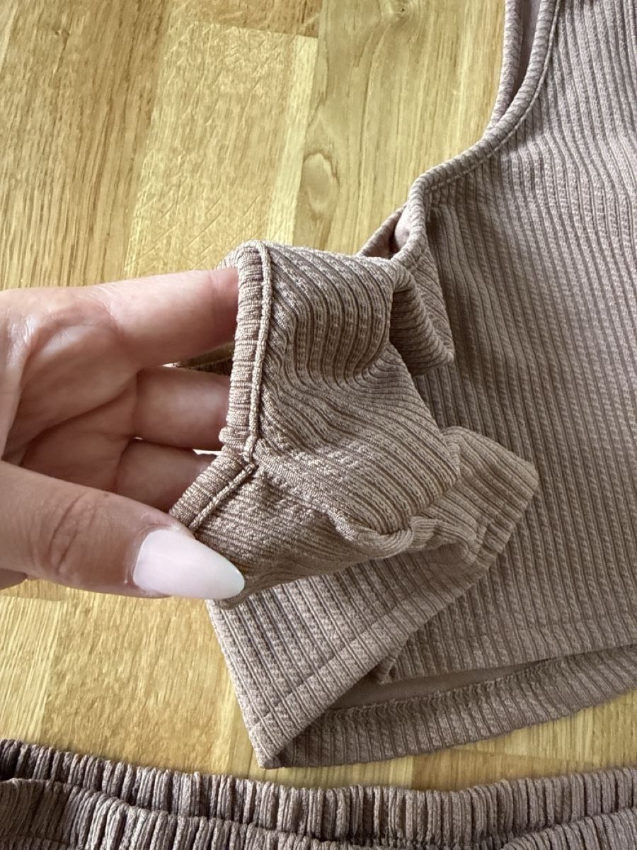Kleiderpakete: Kleiderpaket – Neu (gemäss Beschreibung) aus Kriens von g_b_mk7j 7