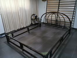 RattanDoppBett mit Lattenrost und Nachttischen guter Zustand