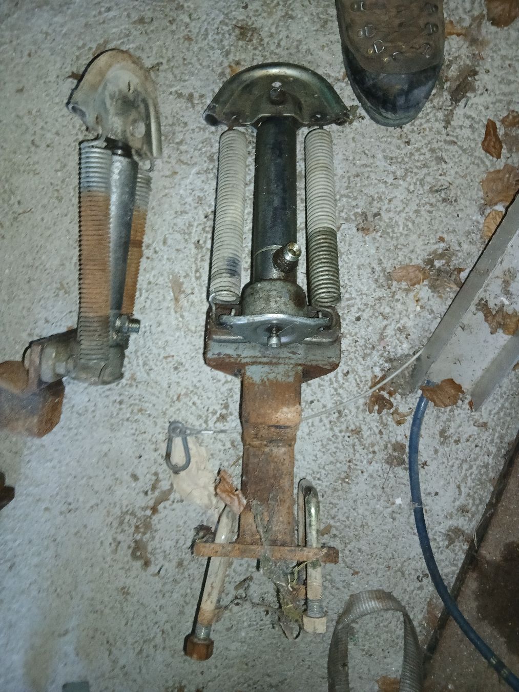 Autres produits électroniques: bremszylinder hydraulisch – D'occasion à Ennetmoos par joy2009