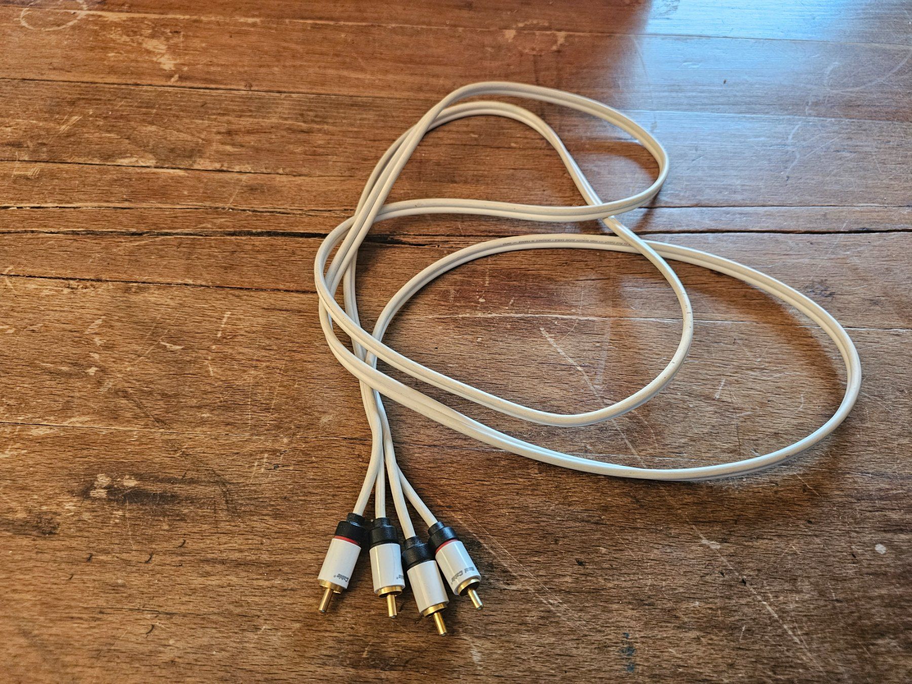 Cavi: CHINCH Real Cable HI-Fi - 200 cm – Usato da Monte Carasso venduto da giave