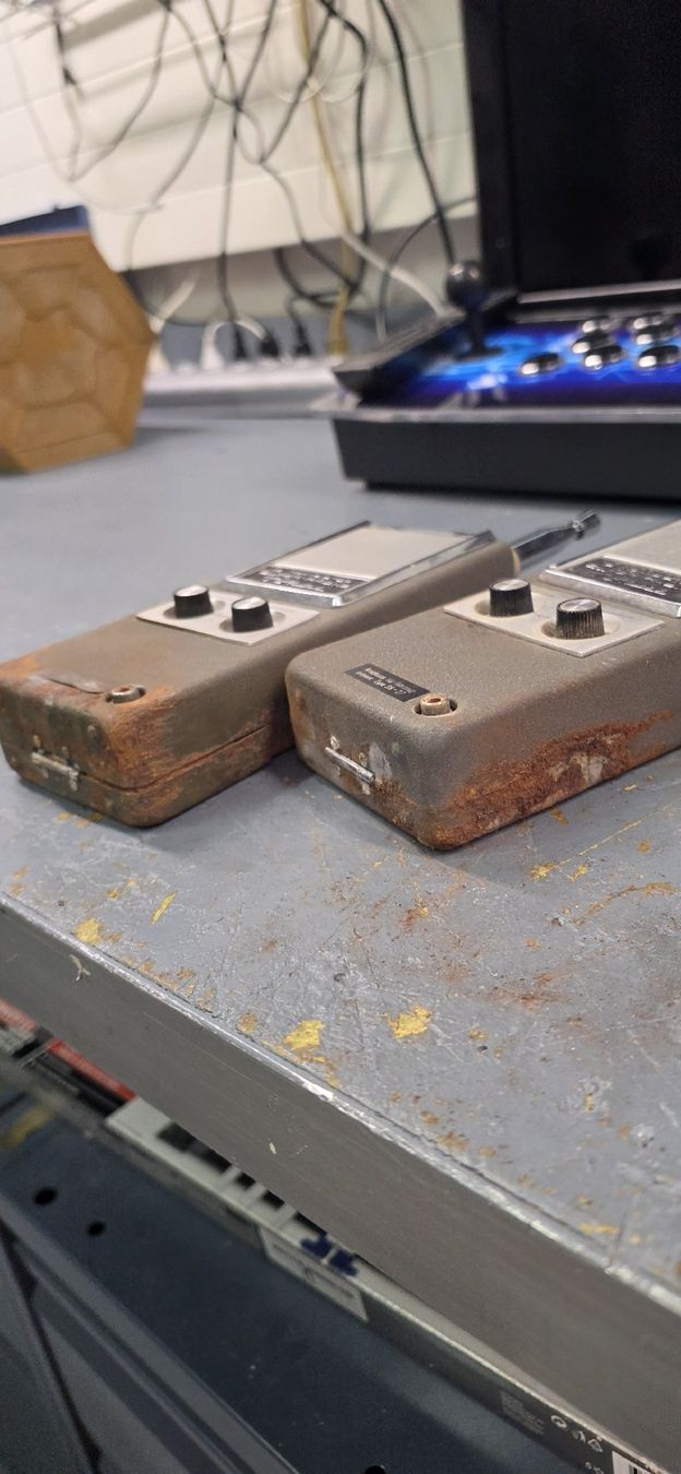 Technique de radiocom: tokay Walki Talki – Défectueux à Villnachern par Mite_Buc 3