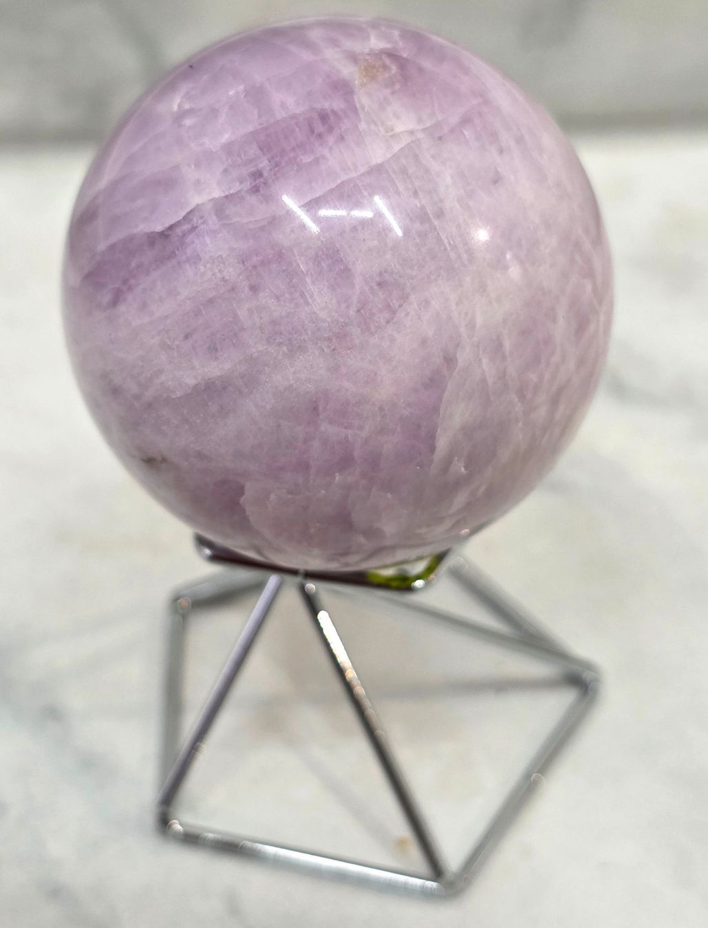 Minerali & Pietre curative: Kunzit Kugel 53mm 250g – Nuovo e nell'imballaggio originale da Matzingen venduto da Shay_Crystalz 1