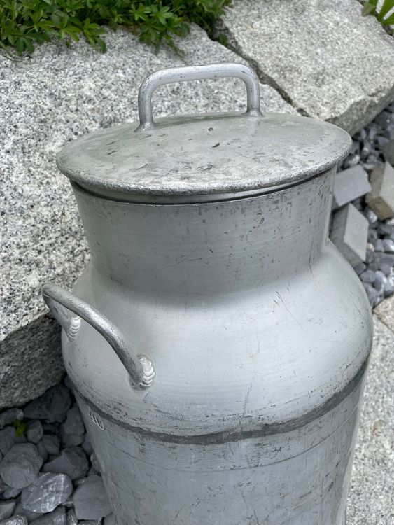 Adima Milchkanne Edelstahl 5L - Mit Zapfhahn & Auslaufsicherem Deckel