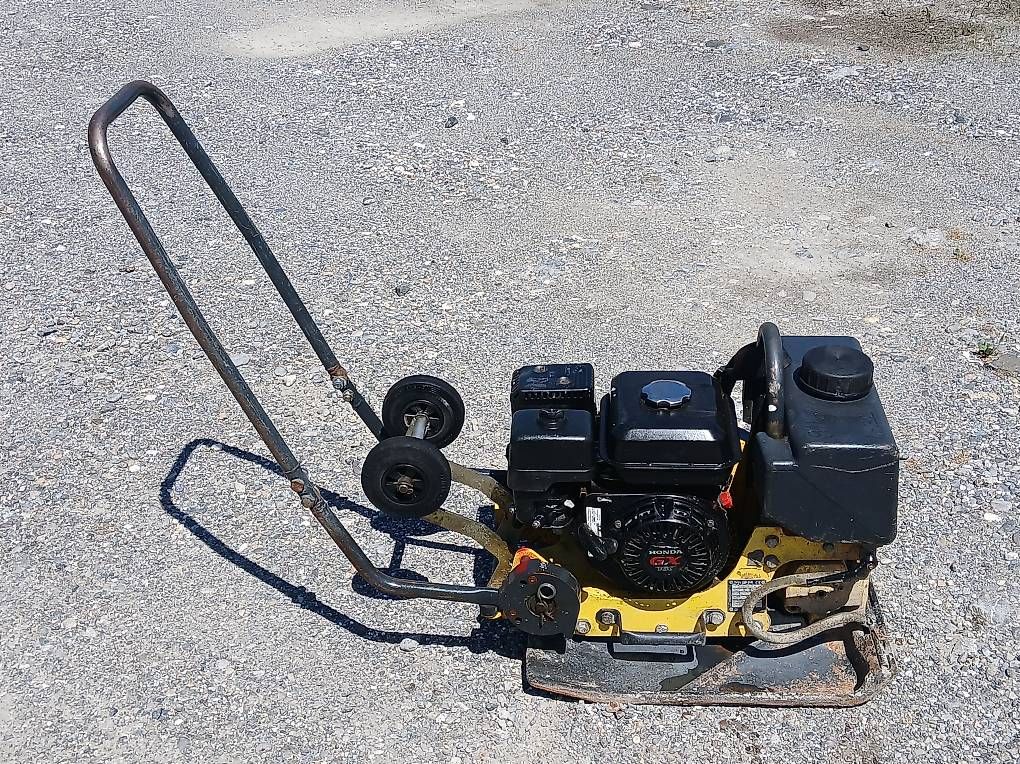 Tutte le macchine: Vibroplatte Bomag – Usato da Kriessern venduto da aNDY2090