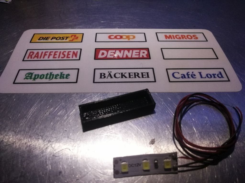 Modelleisenbahnen: Mini-Bausatz Leuchtreklame einseitig – Neu und originalverpackt aus Luzern von Salefactory 1