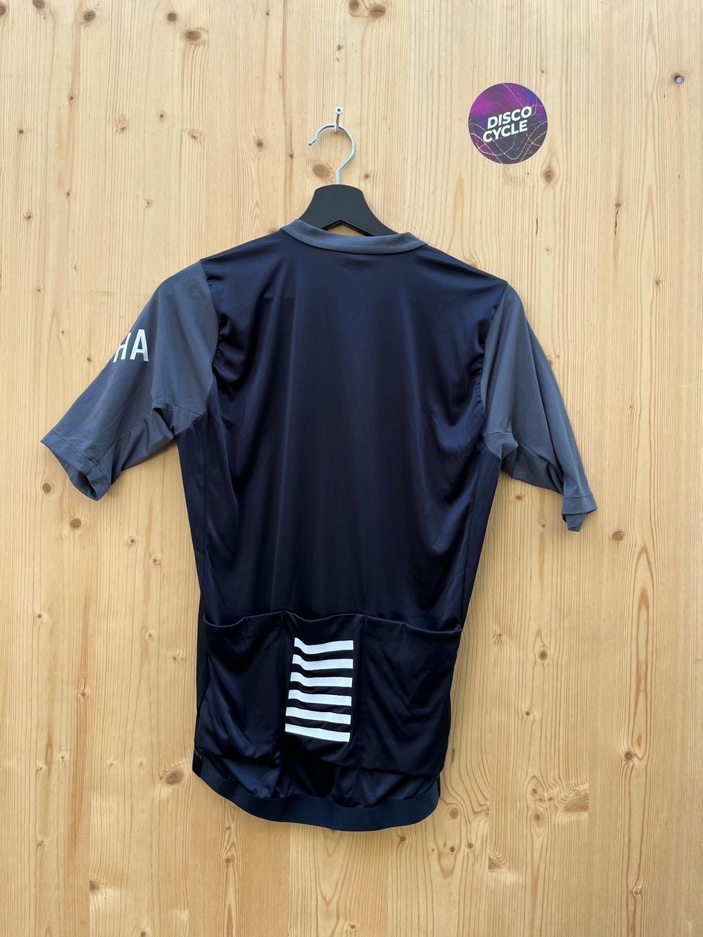 Rapha Leibchen & Hosen: % Rapha Men's Pro Team Training Jersey, M – Neu und originalverpackt aus Bern von Disco_Cycle 2