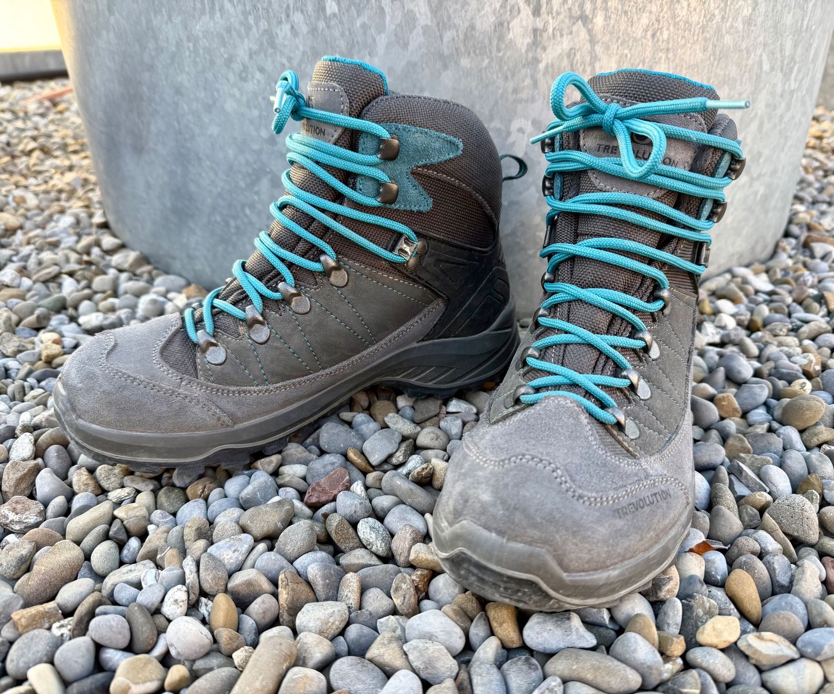 Trevolution Damenschuhe: Trevolution Wanderschuhe Grösse 37 – Gebraucht aus Cham von Contuc
