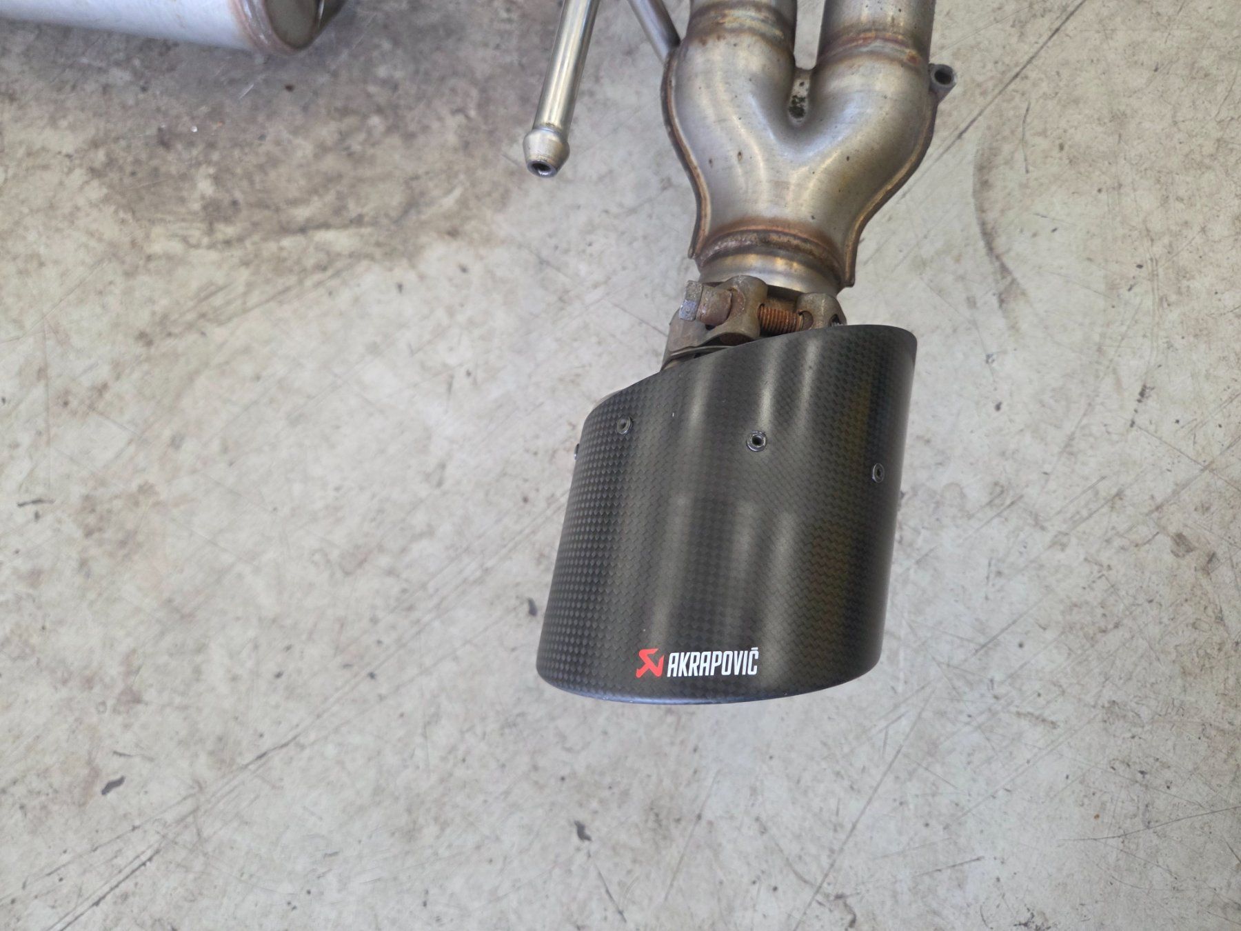 Abarth Auspuffanlagen: Abarth 595/595 Akrapovic Carbon – Gebraucht aus Elsau von stanco-abarth 2