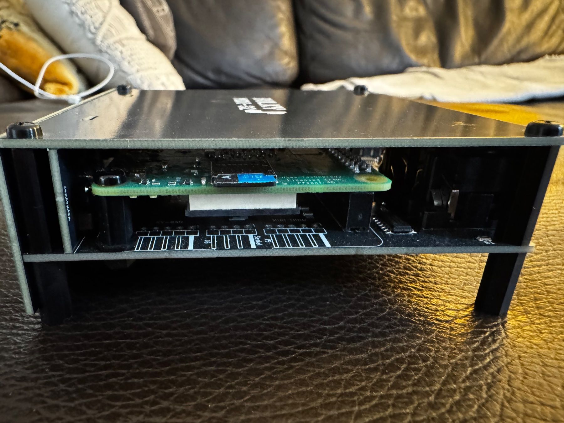 Instruments de musique: MiniDexed (Die "8-fach DX7" Hardware/Software) Raspberry Pi – D'occasion à Zürich par 1cut2 4