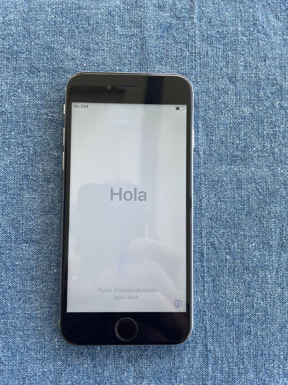 Apple Telefoni cellulari / Smartphones: iPhone 6 silber guter Zustand – Usato da Kreuzlingen venduto da CrestaNr.1