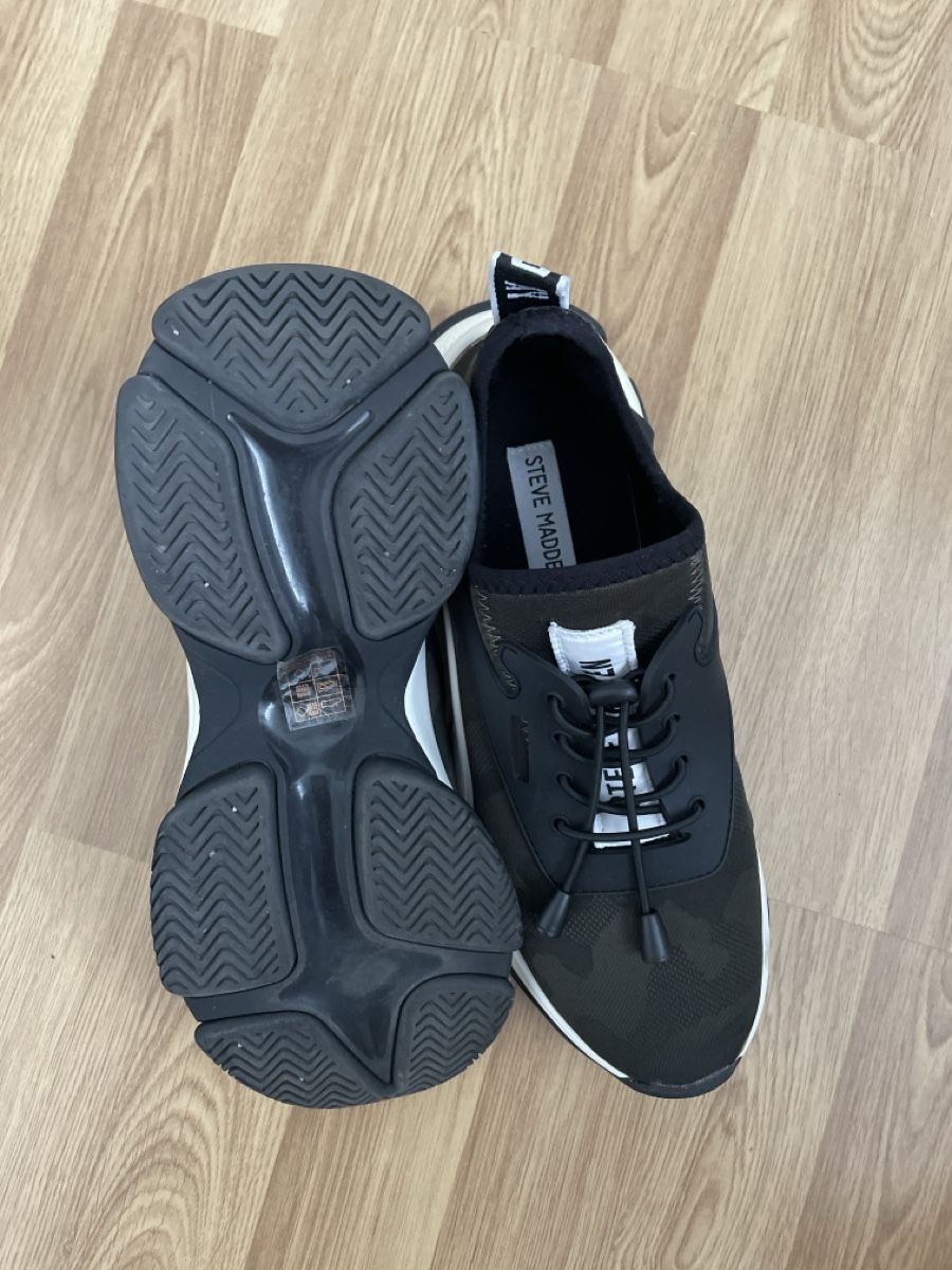 Scarpe da donna: Steven Madden Sneaker Gr. 39 – Nuovo (secondo la descrizione) da Waltenschwil venduto da Cherry02 2