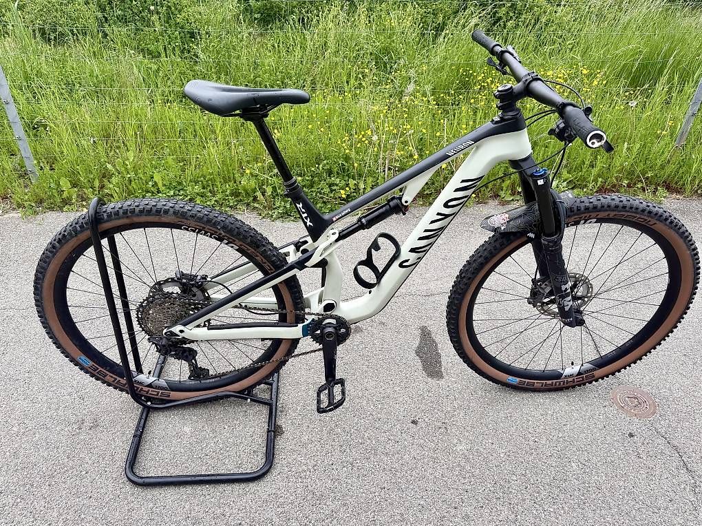 Biciclette: Canyon Neuron CF 9 Grösse M – Usato da Täuffelen venduto da Jat03