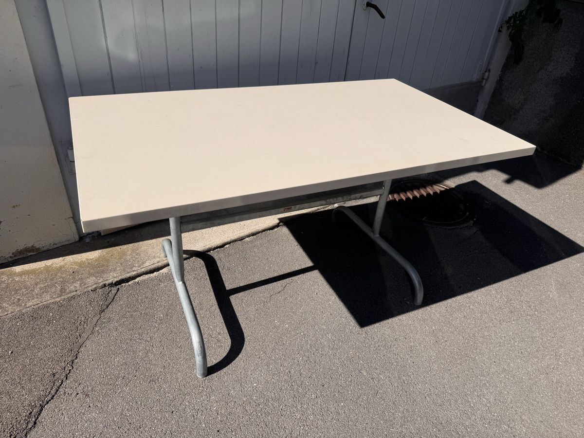 Schaffner Tavoli: Schaffner Gartentisch 140x80 cm original  – Usato da Rüti ZH venduto da ZdieKralle