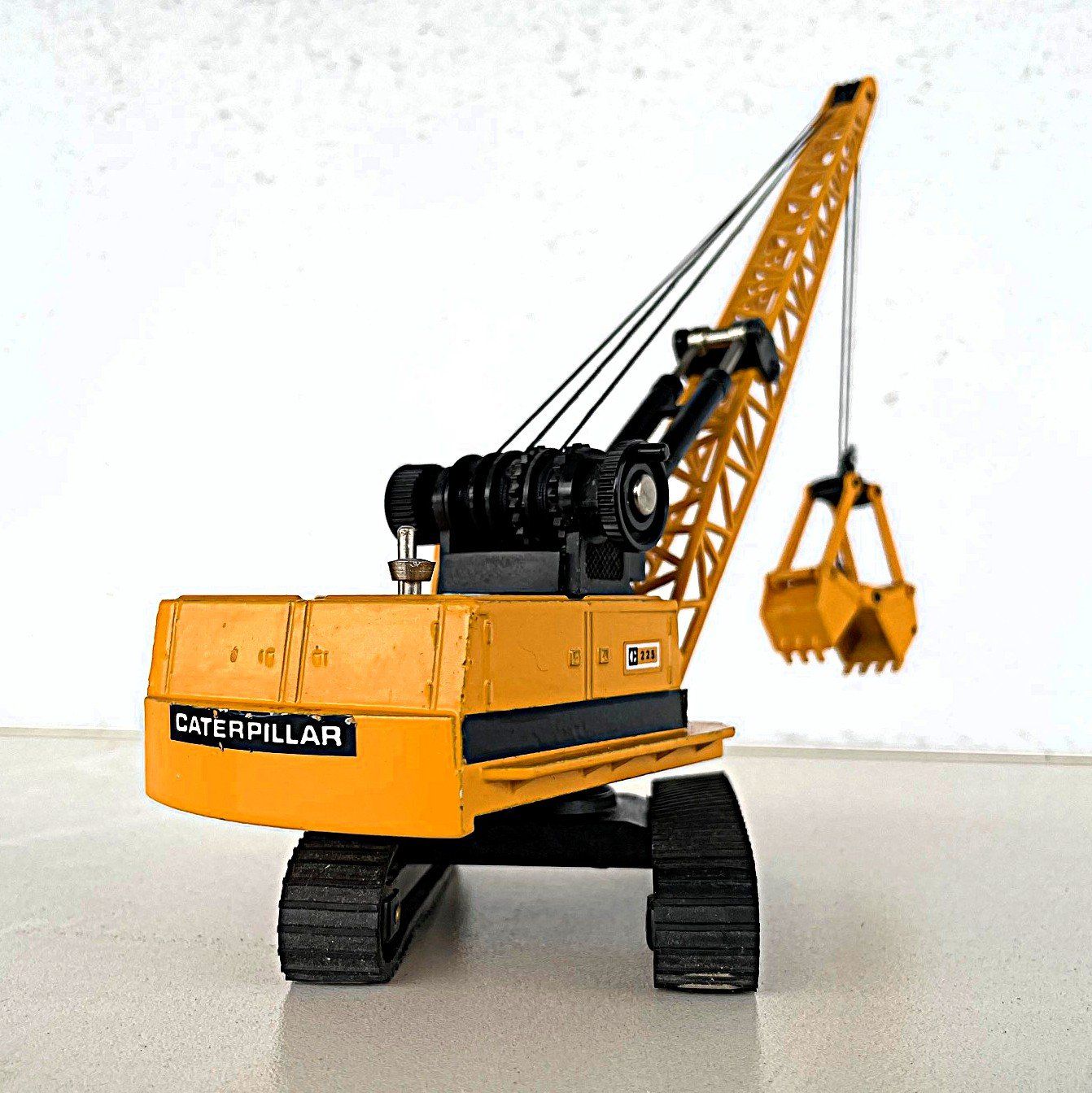 Joal Kit di modellismo & Modellini statici: Seltene Version des Caterpillar 225 Seilbagger / Joal 216 – Usato da Birmenstorf AG venduto da Jer0 1