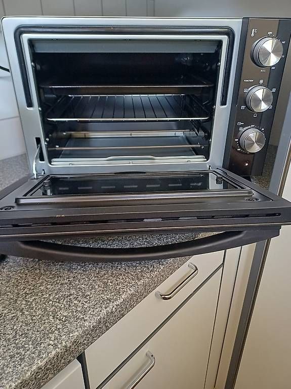 Forni: Klein Backofen Grillofen Rommelsbacher – Usato da Oberwil venduto da Huelya01 4