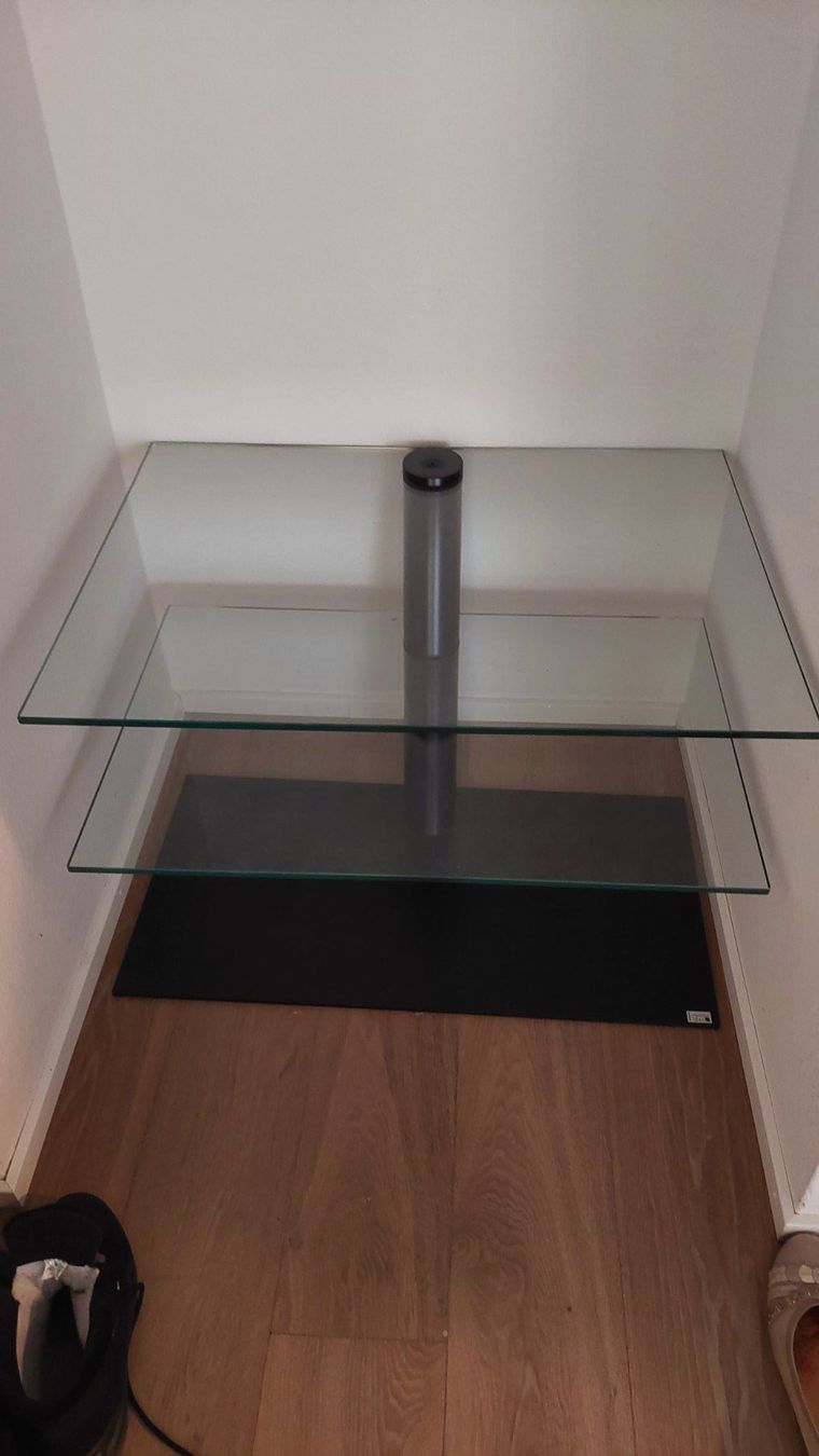 Scaffali: Schuhregal – Usato da Belp venduto da Syschmid 1