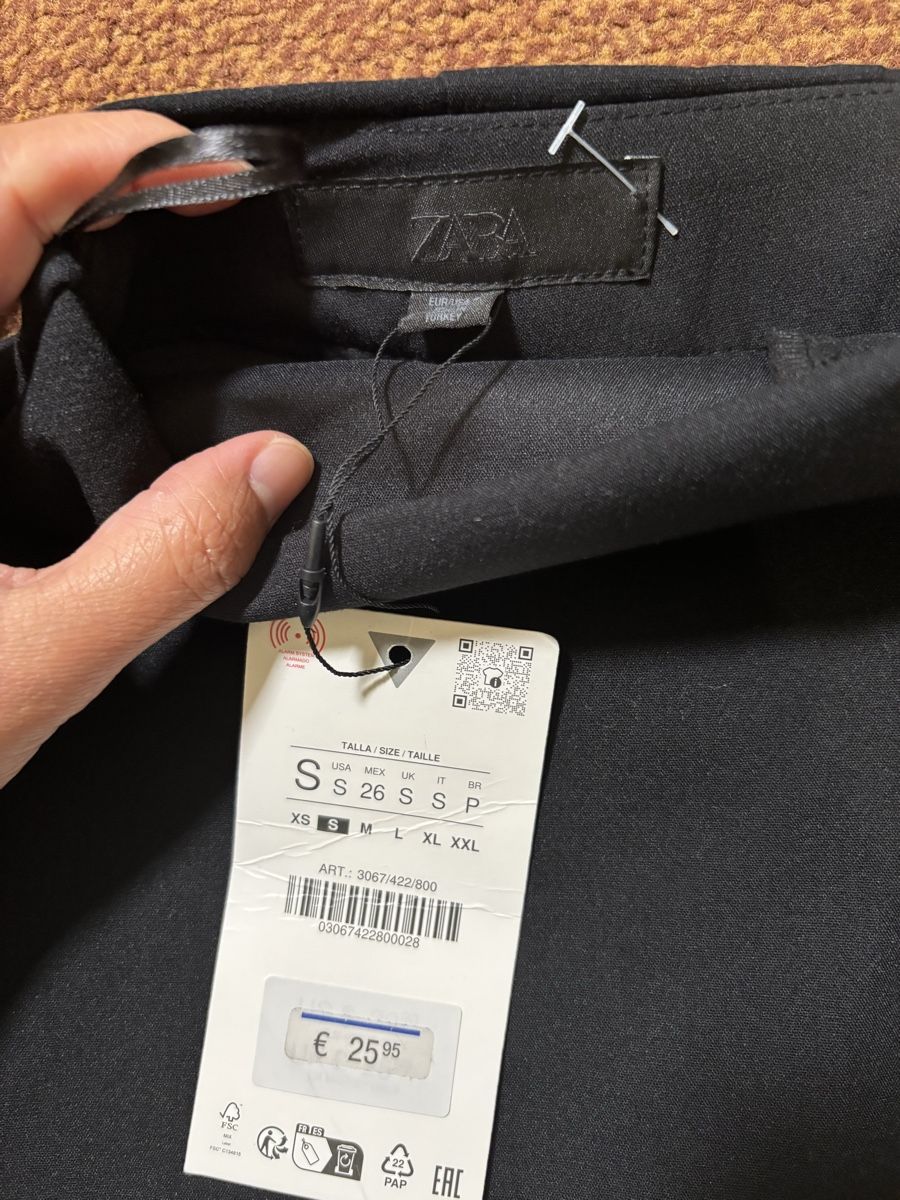 Zara Gonne: Zara skort – Nuovo e nell'imballaggio originale da Confignon venduto da Second_Hand_Ch 4