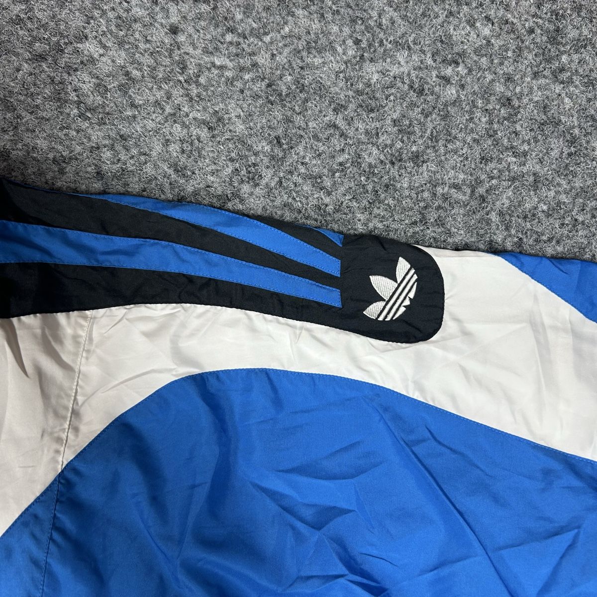 Adidas Giacche: 80s adidas jacket – Nuovo (secondo la descrizione) da La Sagne NE venduto da Matlasape 2
