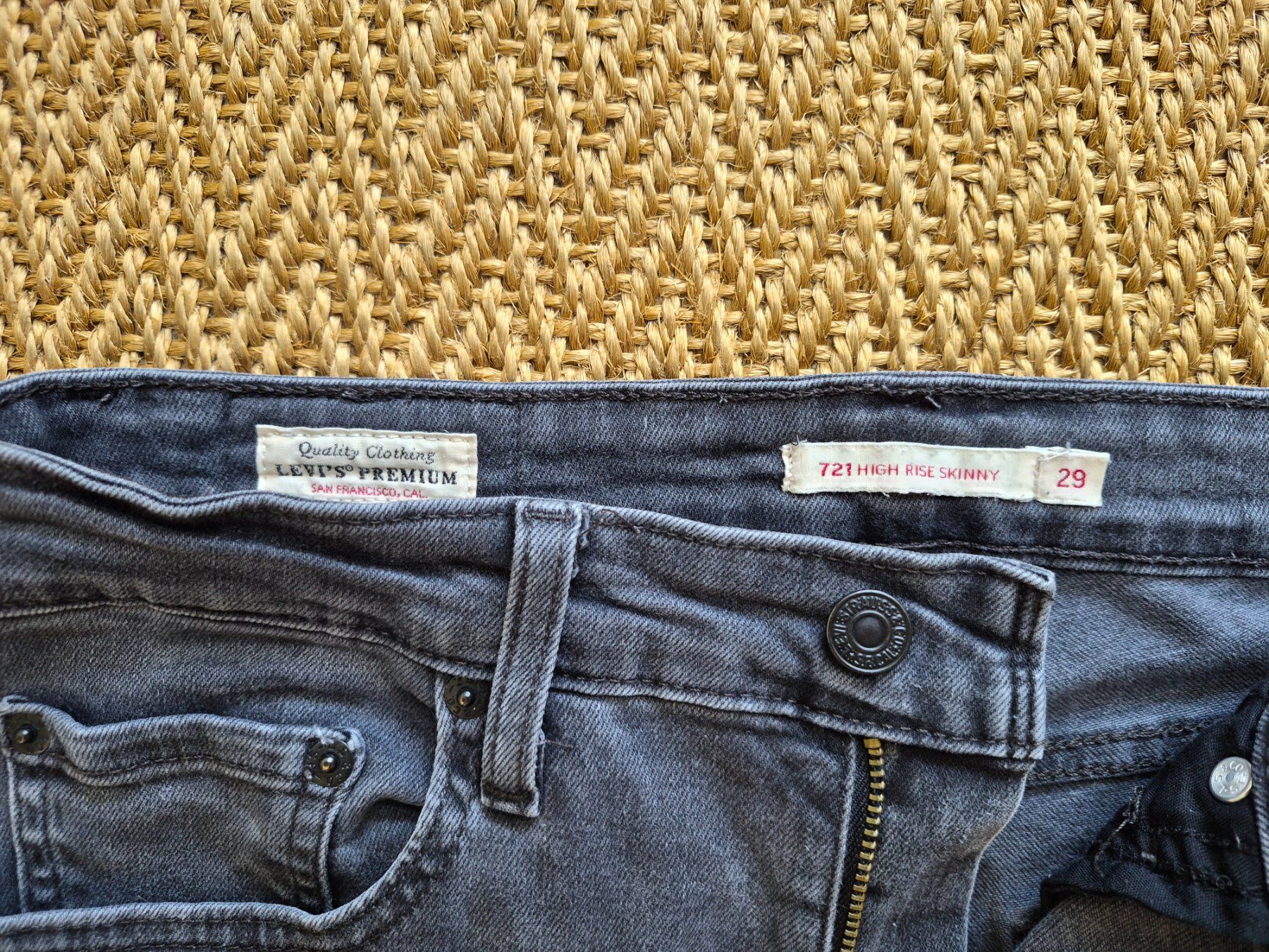 Levi's Jeans: LEVI'S PREMIUM 721 SKINNY 29 – Gebraucht aus Zürich von Mokile 1