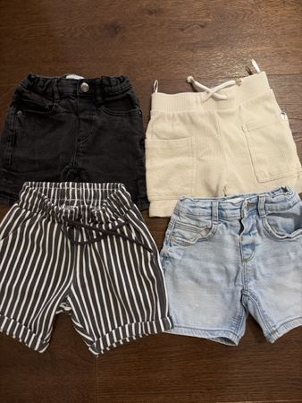 4 Paar Kindershorts Grösse 86