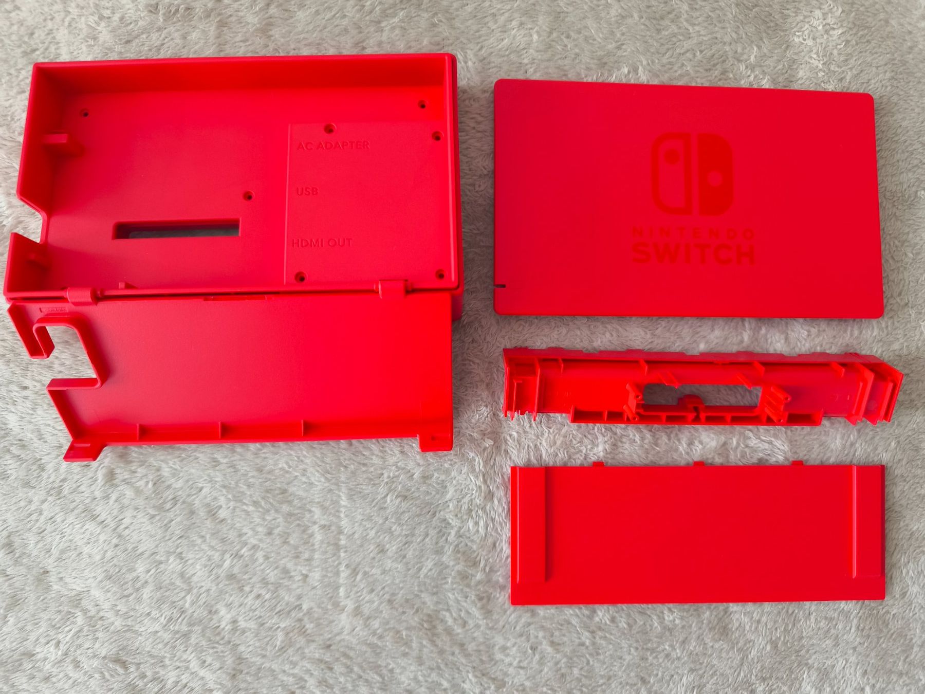 Nintendo Custodie protettive: Nintendo Switch Mario Red & Blue Edition Replacement Cover – Nuovo e nell'imballaggio originale da Winterthur venduto da Dr.Pepper01