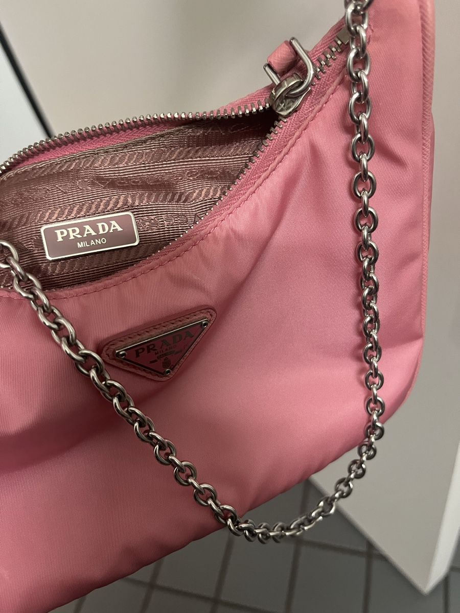 Prada Sacs femmes: Prada Re Edition 2005 Rosa – D'occasion à Ebikon par loy_wjg6 4