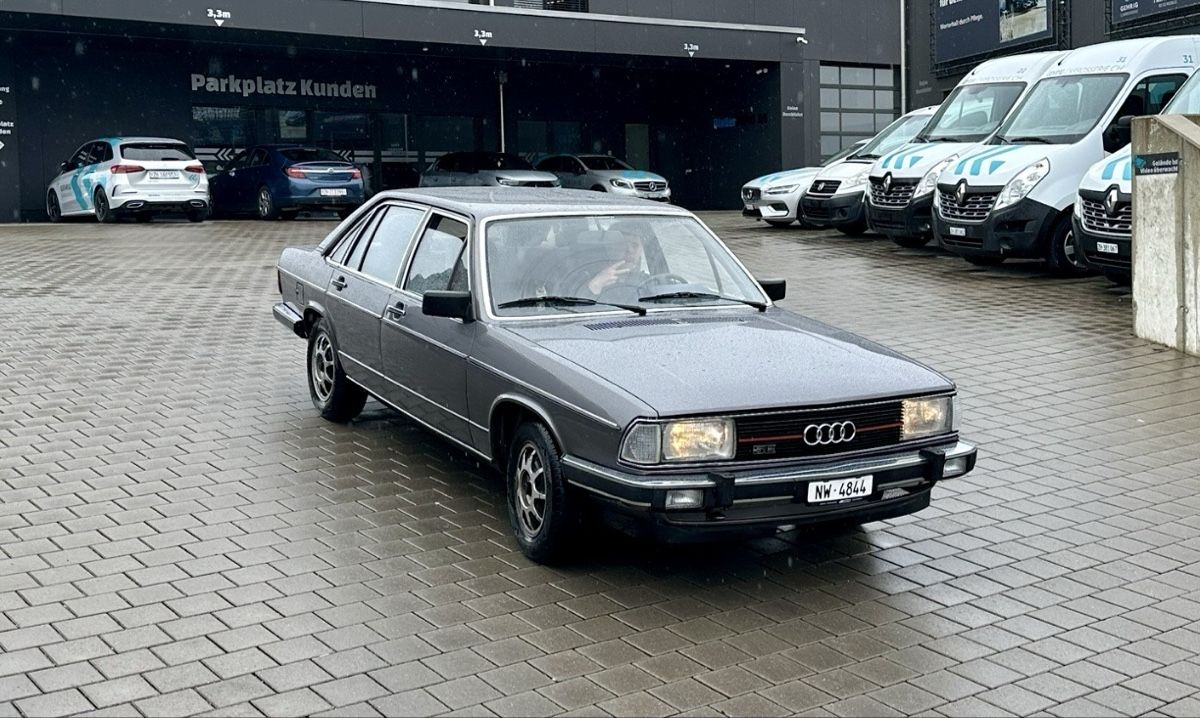 Audi Automobili: AUDI 100 5E CD Typ43 C2 – Usato da Hergiswil NW venduto da V8LAR 5