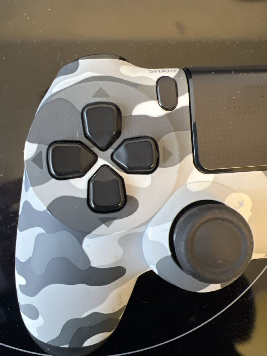 Sony Controller: Playstation 4 Controller - Camouflage - Top Zustand! – Usato da Wollerau venduto da Plakatfreund 4