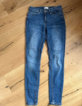 Damen Jeans Grösse M (30)