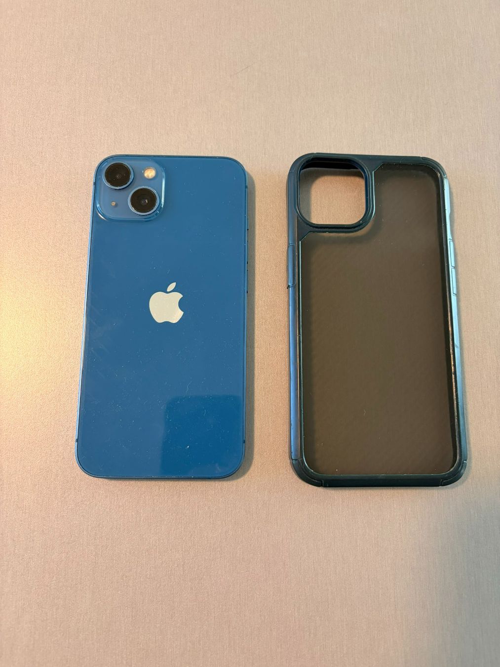 Apple Handys / Smartphones: Iphone 13 , 128 gb – Gebraucht aus Chur von ste_6mw8 2