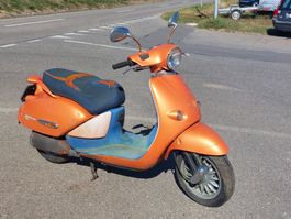 Aprilia Mojito Habana Classic 50 ccm Roller Scooter 2 Tackt