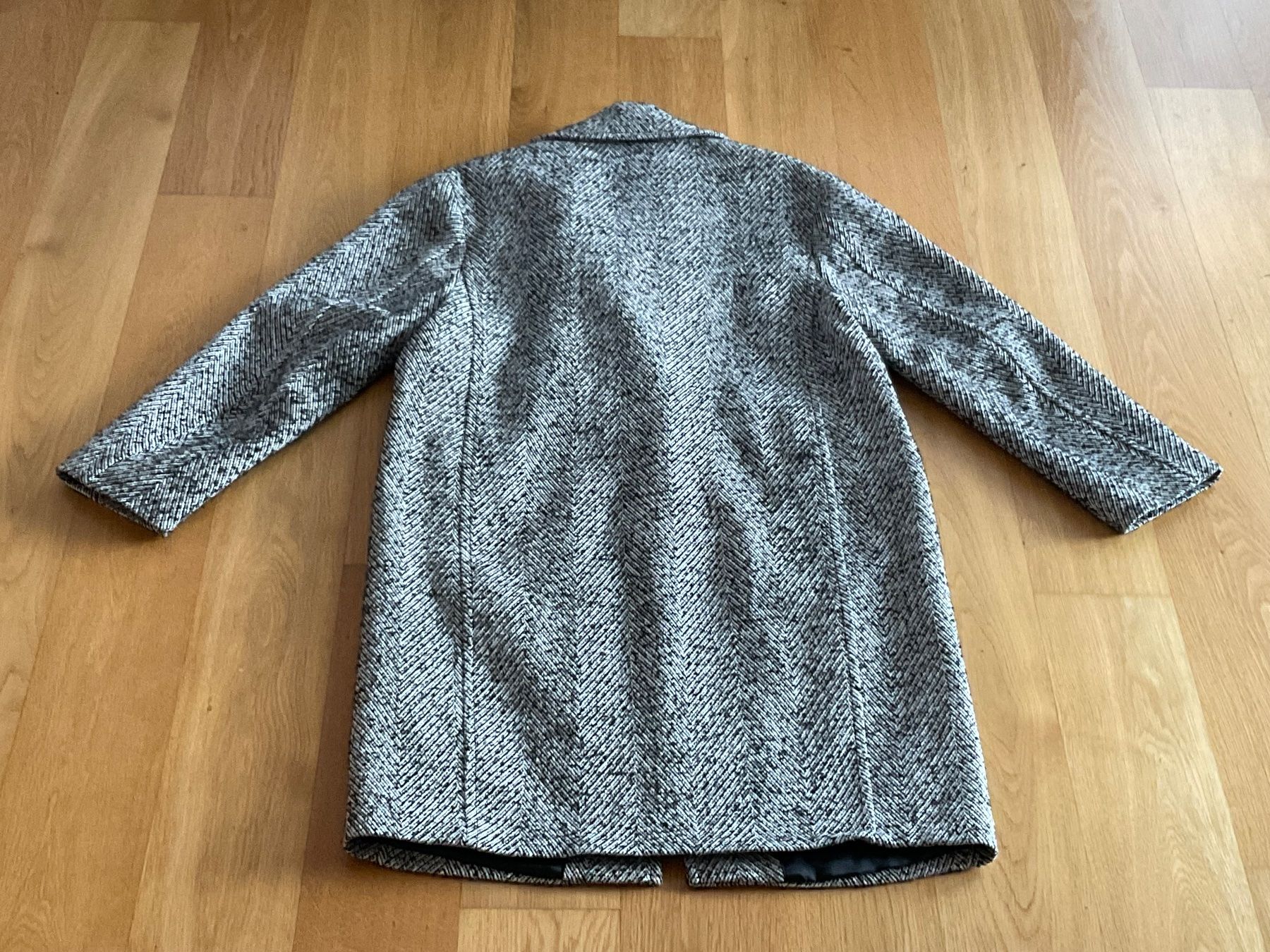 Mango Cappotti: MANGO Mantel aus Wollmix L – Usato da Zufikon venduto da AGLAOPHOTIS 1
