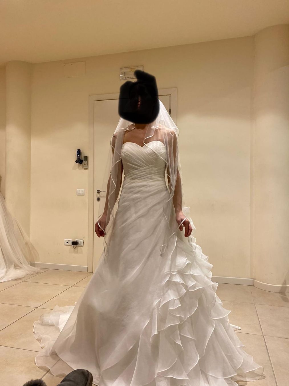 Vestiti: Abito da sposa NUOVO mai usato – Nuovo e nell'imballaggio originale da St Moritz venduto da Ma_S2023 2