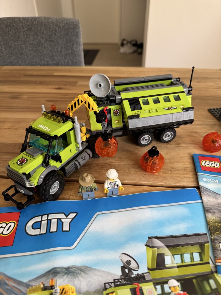 Lego Baukästen: LEGO City 60124 Volcano Exploration Base – Gebraucht aus Kilchberg ZH von hen_ml78 1