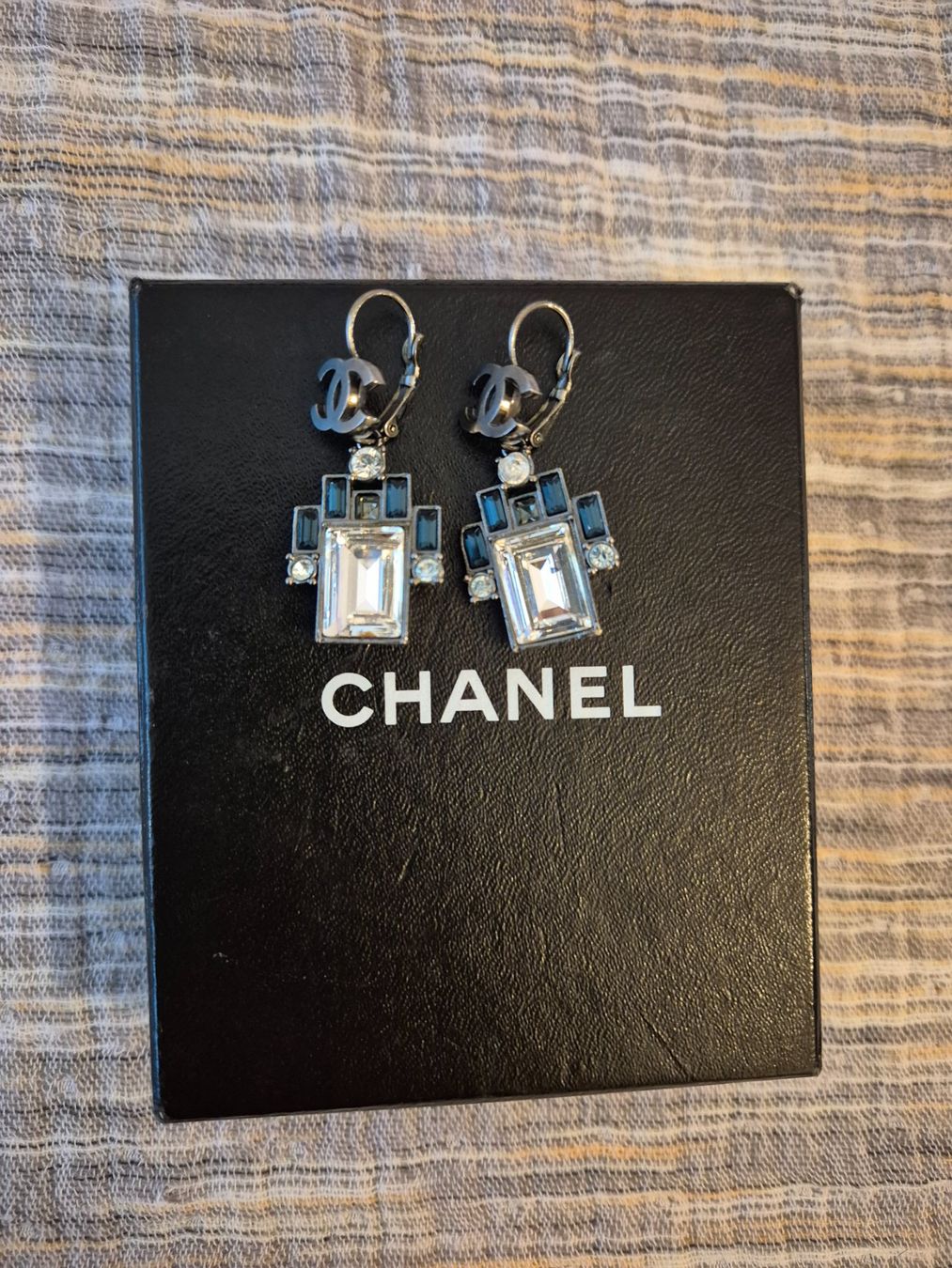 Chanel Sonstiger Schmuck: CHANEL Earrings & Ring Set – Gebraucht aus Winterthur von geo_kt7l 3