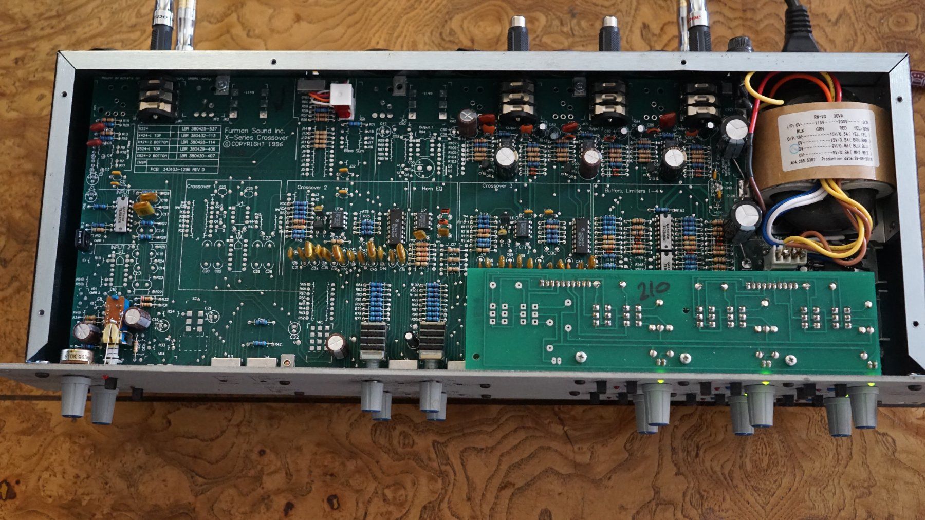 Equalizer: CROSSOVER FURMAN X-424 – Gebraucht aus st-imier von pongex 2