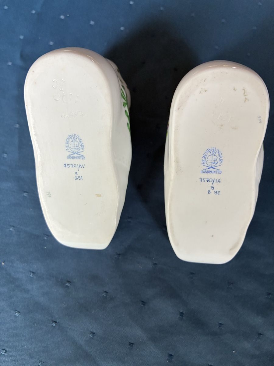 Herend Tutte le decorazioni: Herend - 2 Porzellanschuhe – Usato da Dornach venduto da Rosengarten 3
