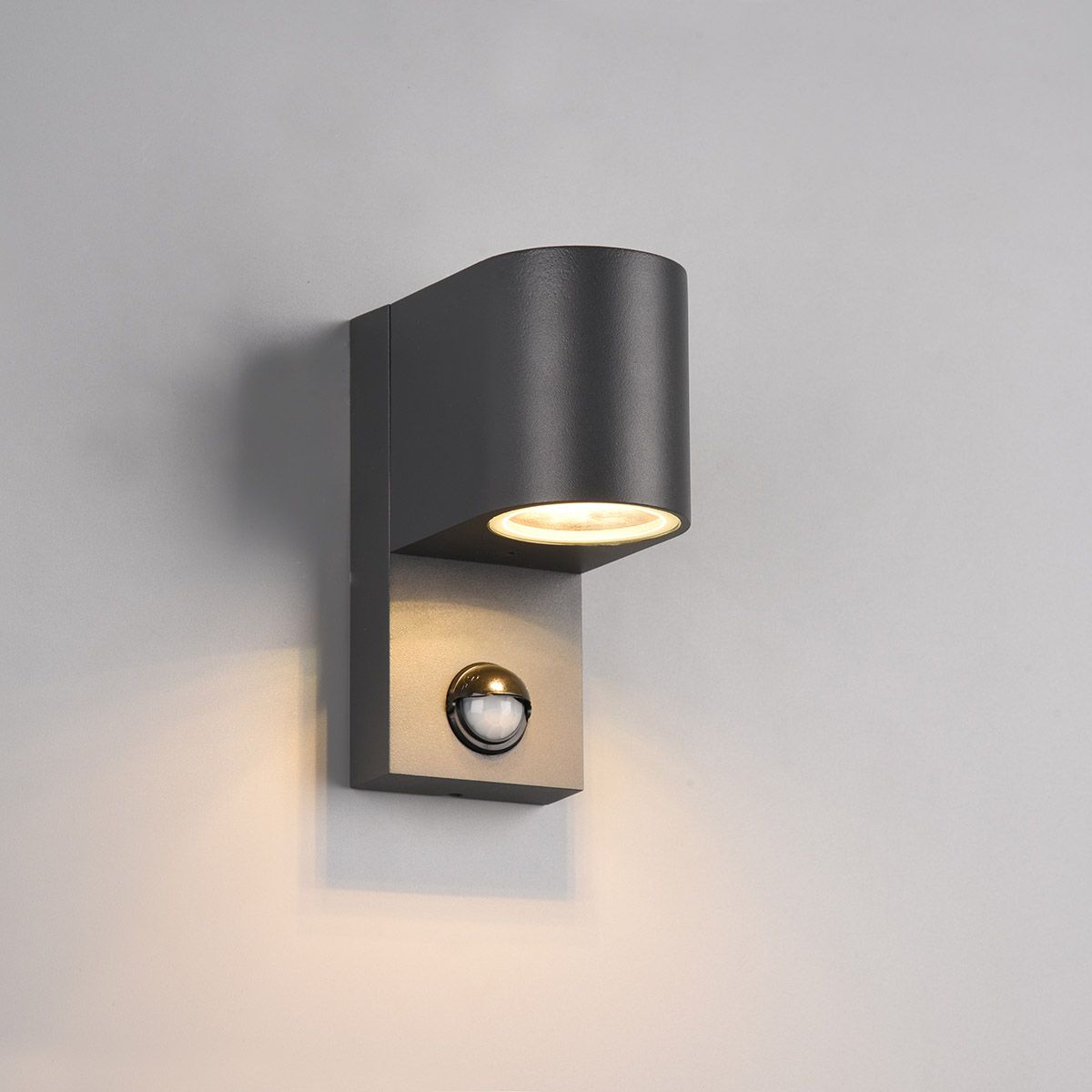 Lampen: LED Aussen Wandleuchte, Bewegungsmelder – Neu (gemäss Beschreibung) aus Kreuzlingen von Smart-Light