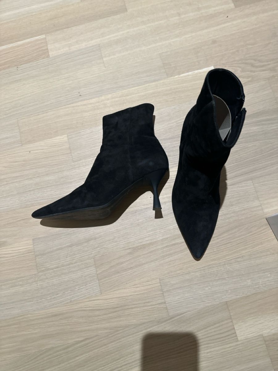 AGL Damenschuhe: AGL Stiefeletten schwarz Wildleder, NEU – Neu (gemäss Beschreibung) aus Dübendorf von Bella1177 6