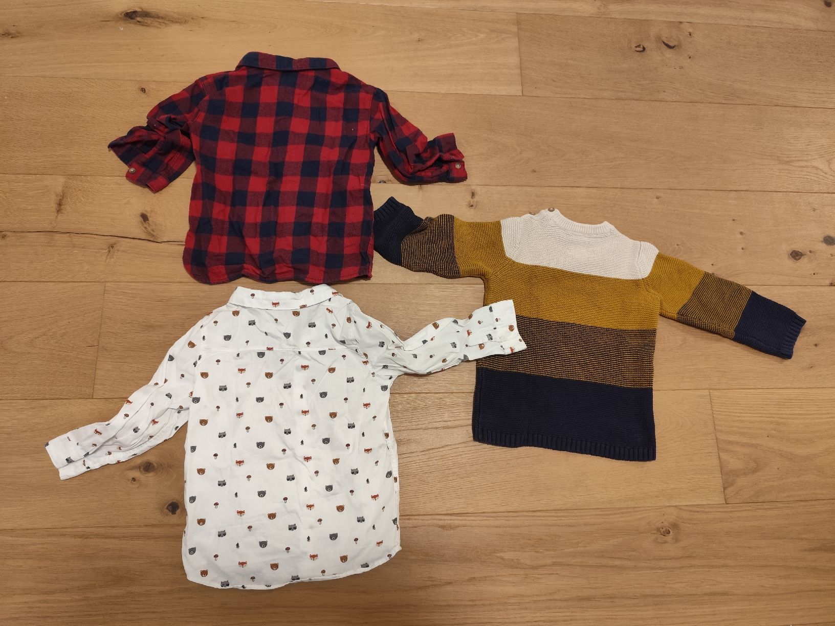 Lotti & Set di vestiti: Kinderkleider – Usato da Hellbühl venduto da 30R_R30 1