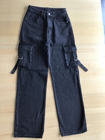 Pantalon cargo SHEIN noir - taille S - comme neuf!