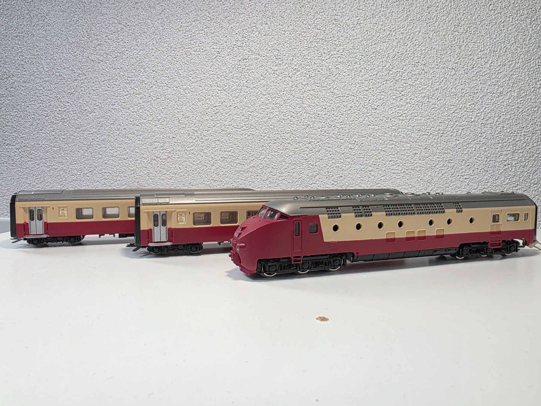 Märklin Modelleisenbahnen: Märklin 3071 BR Ram TEE I der SBB/Delta Decoder – Gebraucht aus Schwarzenburg von hebusch54 2