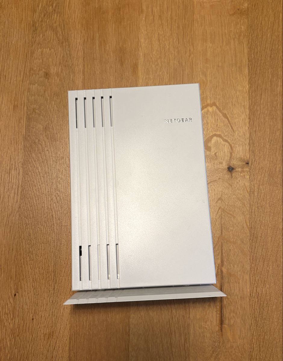 Netgear Modems & Routeurs: Netgear wax202 – D'occasion à Zollikofen par kami77